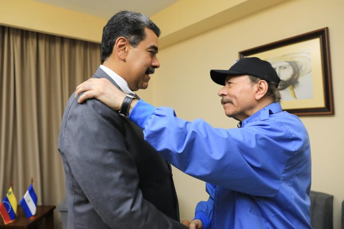 Maduro - la democracia en