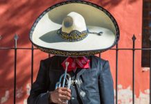mexicanos