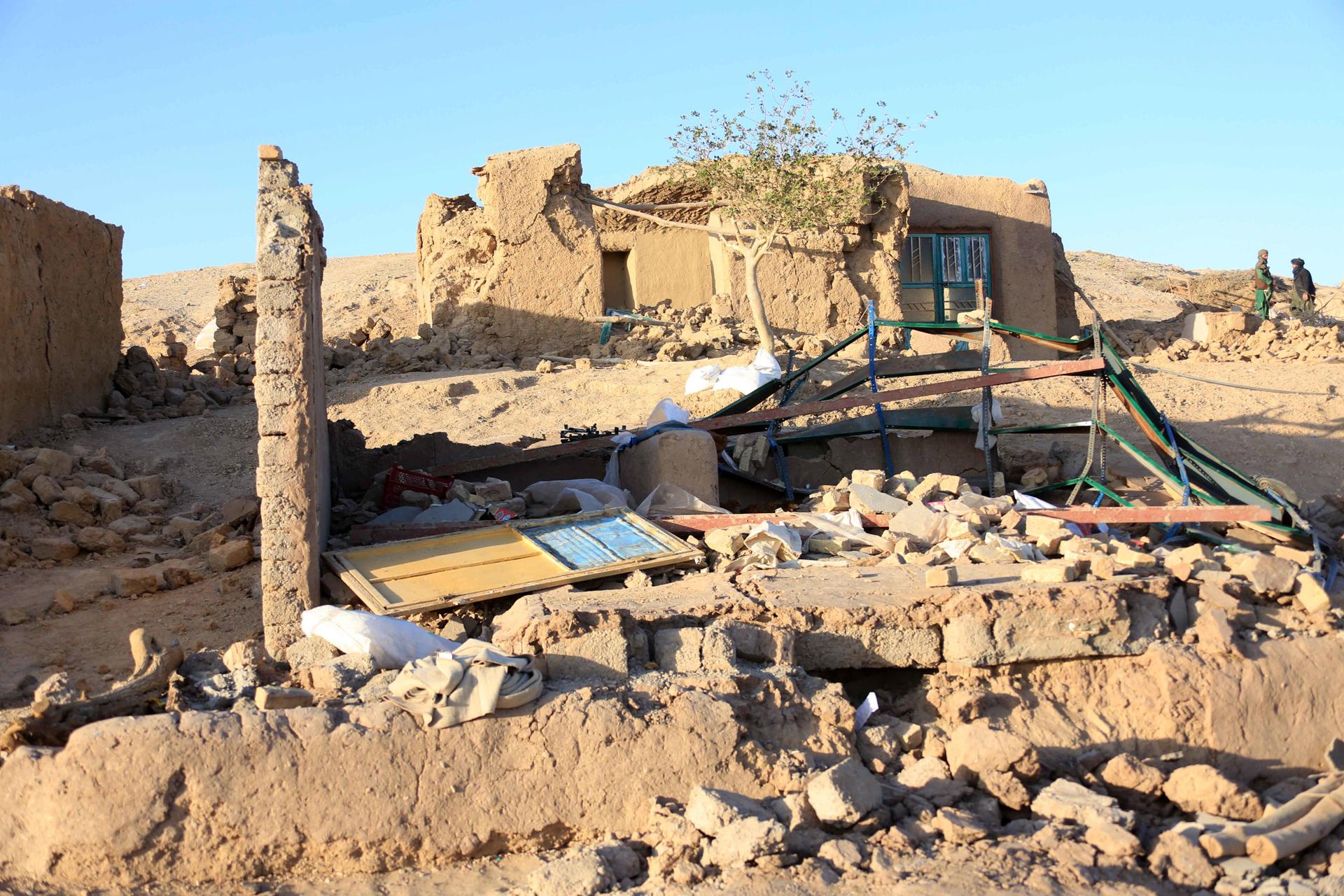 Death toll from Afghanistan earthquake rises to over 2,000