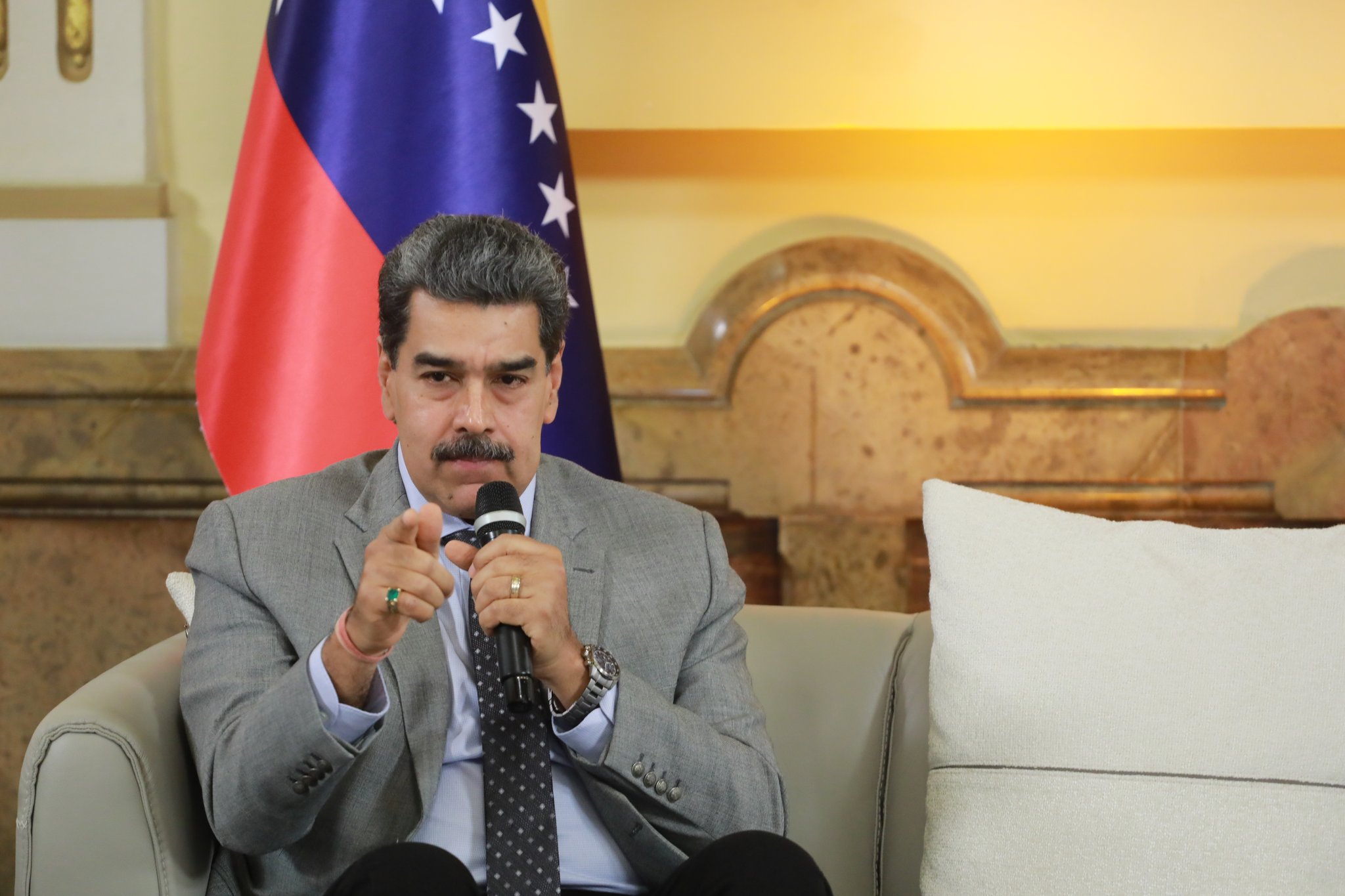 Gobierno de Maduro acusa a Almagro de confabularse con Guyana en disputa territorial