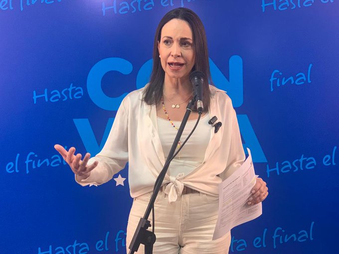 María Corina Machado: "Fue tanta gente a votar que se acabaron las papeletas"