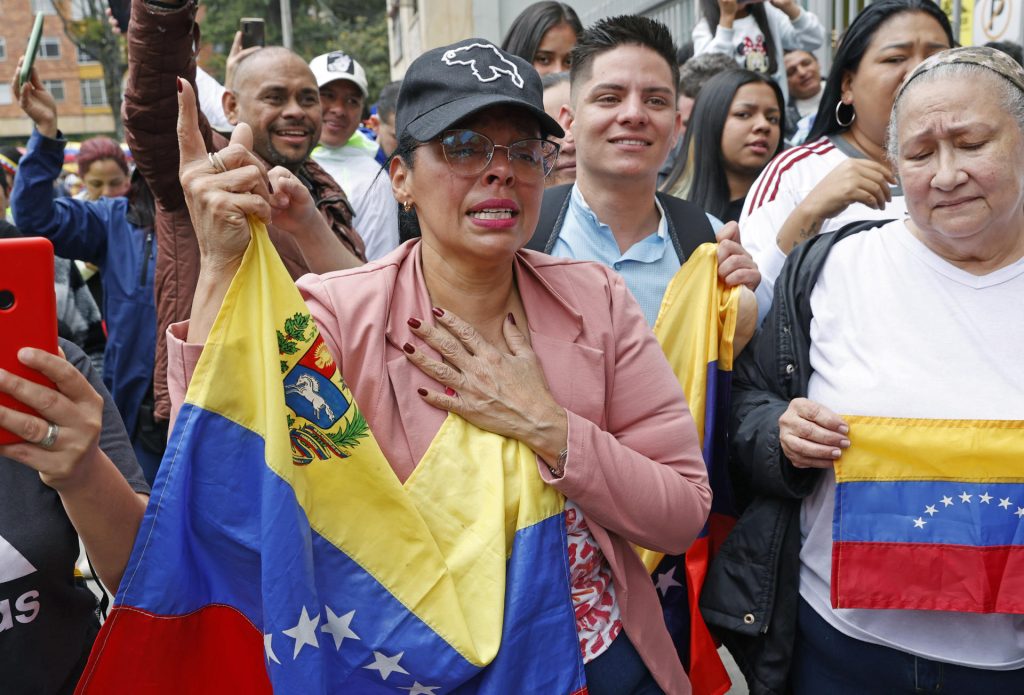 Venezolanos votan en la primaria Venezolanos fiesta democrática