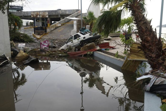 “Acapulco está desolado, una película de terror”: el relato del impacto brutal del huracán Otis