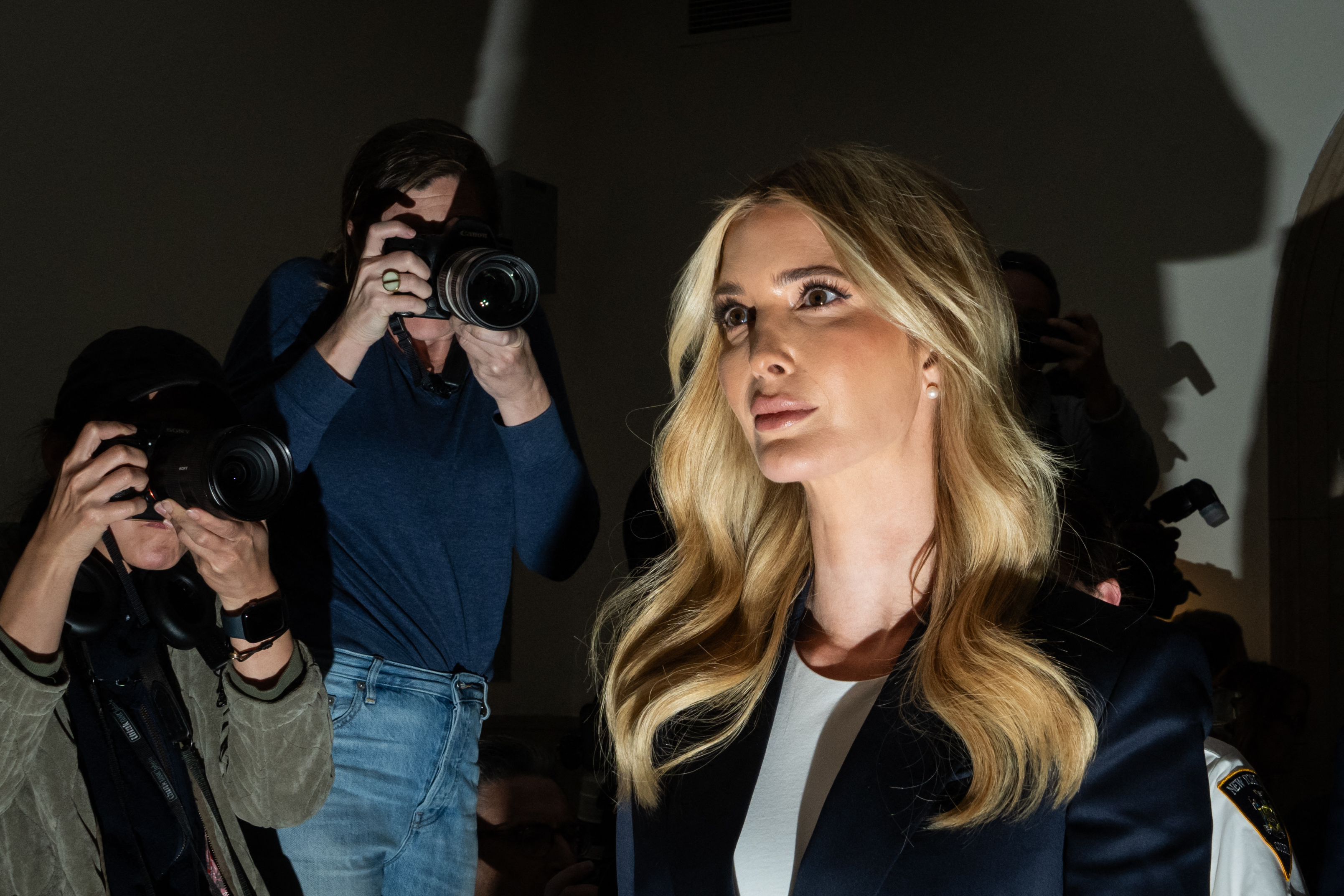 Ivanka Trump declara en juicio por fraude fiscal de empresa familiar