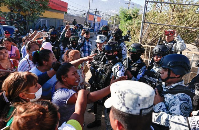 Reos mexicanos arman un motín en la cárcel de Acapulco que deja dos policías heridos