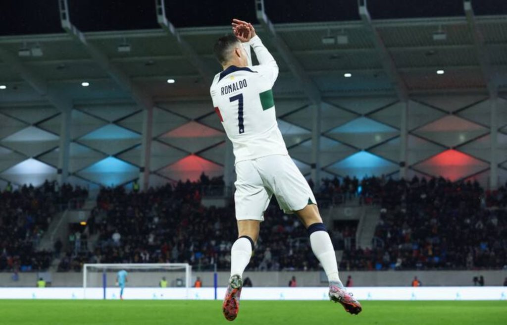 Cristiano Ronaldo quiere seguir festejando goles en Portugal, en la próxima Eurocopa, en Alemania. Kenzo Tribouillard. AFP