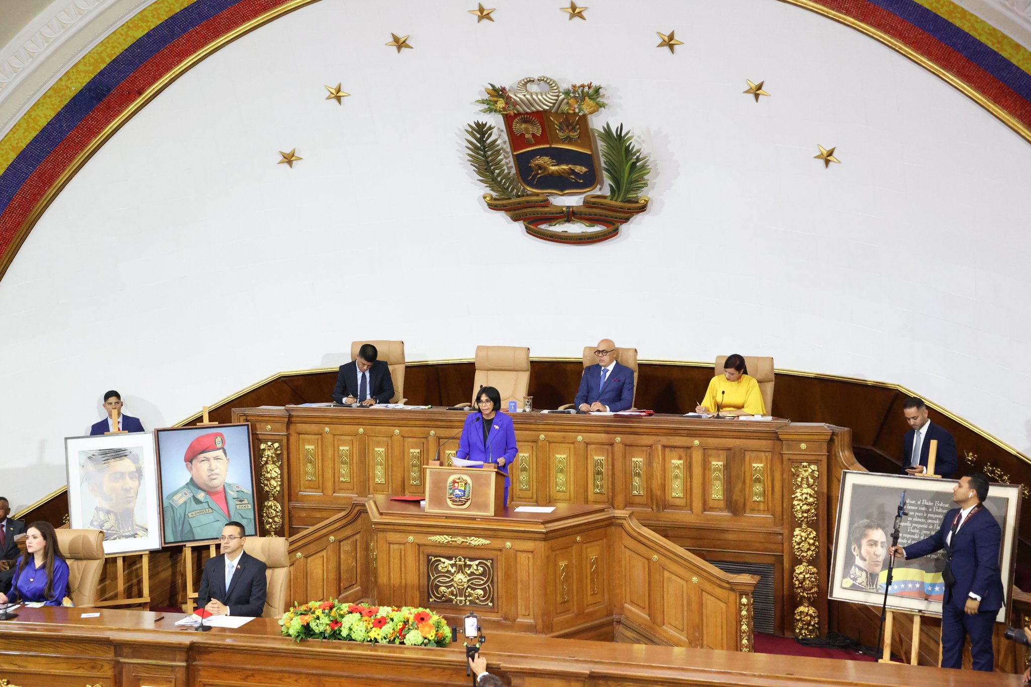 Gobierno de Maduro eleva a 20.500 millones de dólares el presupuesto para 2024