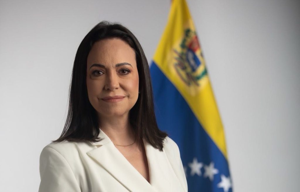 Meganálisis María Corina Machado, opositora venezolana. Uruguay muestra preocupación por su inhabilitación