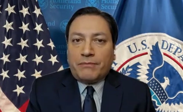 Luis Miranda, subsecretario adjunto principal de Comunicaciones del Departamento de Seguridad Nacional de EE UU