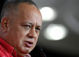 Diosdado Cabello a la oposición: “No nos vamos a dejar tumbar”