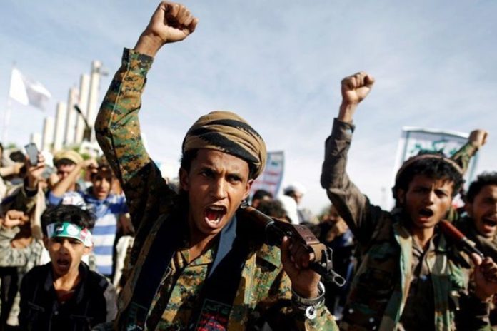 Quiénes son los hutíes de Yemen y por qué EE UU y Reino Unido lanzaron un ataque contra ellos