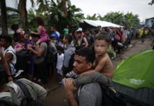 Más de 328.000 migrantes venezolanos cruzaron la selva del Darién el año pasado