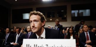 Zuckerberg Abuso sexual redes sociales