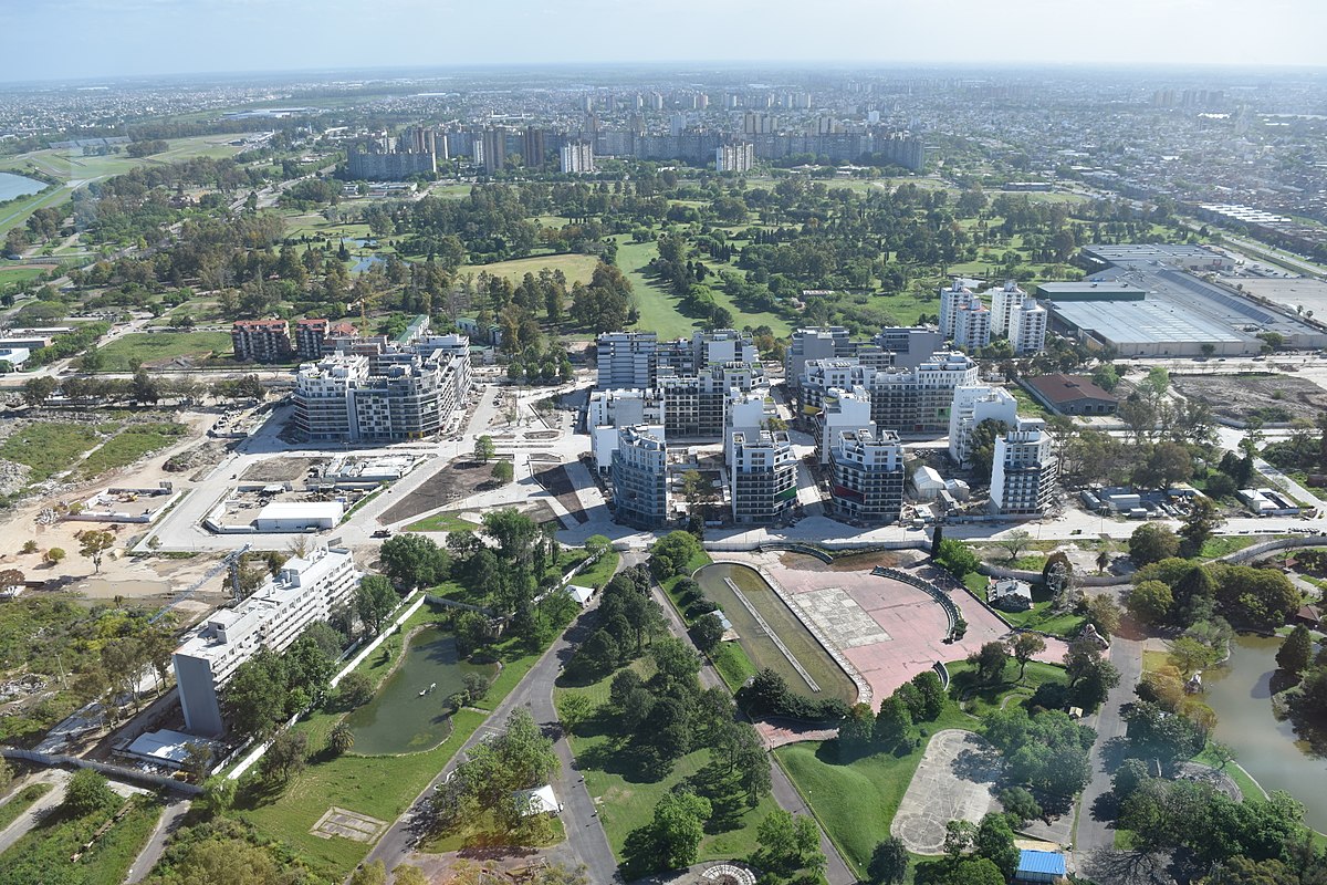 Se inaugura la Villa Olímpica, un ejemplo de la ciudad del futuro