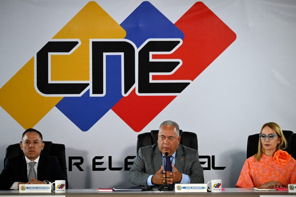 CNE candidatos Amoroso