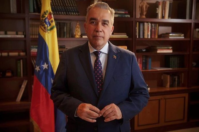 Luis Eduardo Martínez propuso eliminar la reelección indefinida en Venezuela