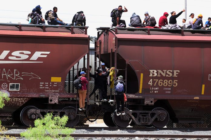 migrantes trenes