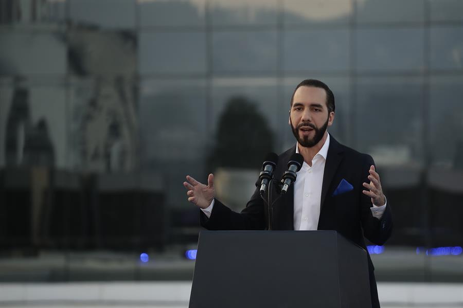 Google abrió oficinas en El Salvador y ofrecerá 200.000 dólares a emprendedoras
