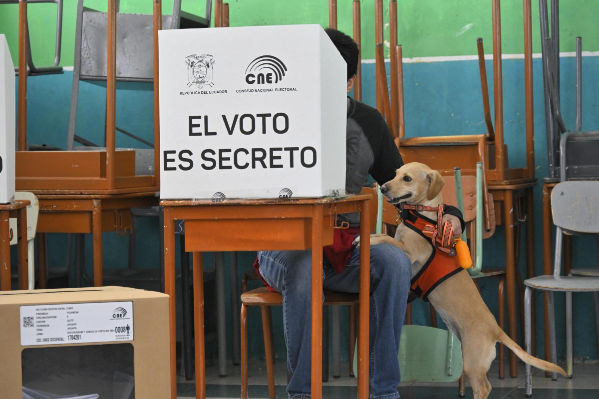 Ecuador referendo