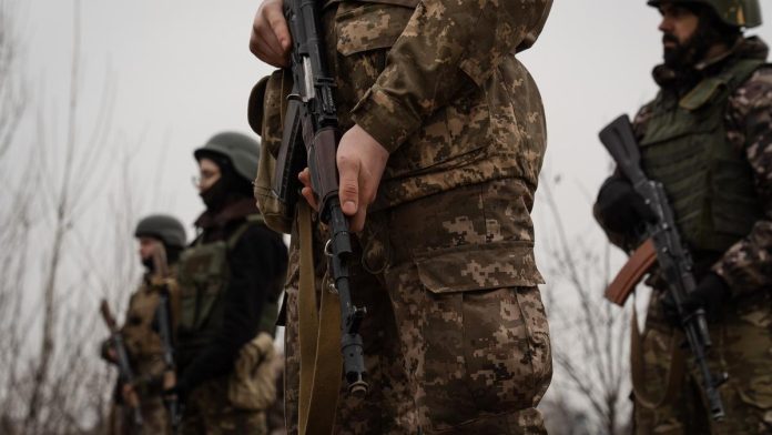 España donará armas a Ucrania