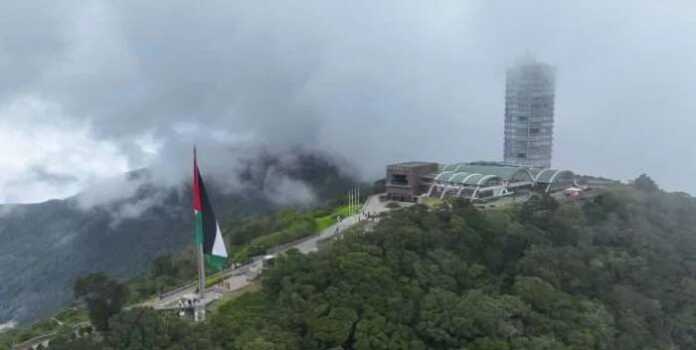 Régimen de Maduro iza bandera de Palestina en la cima de El Ávila