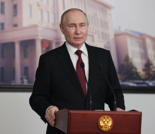 Vladimir Putin: la ofensiva en el noreste de Ucrania es la respuesta a los ataques en Rusia