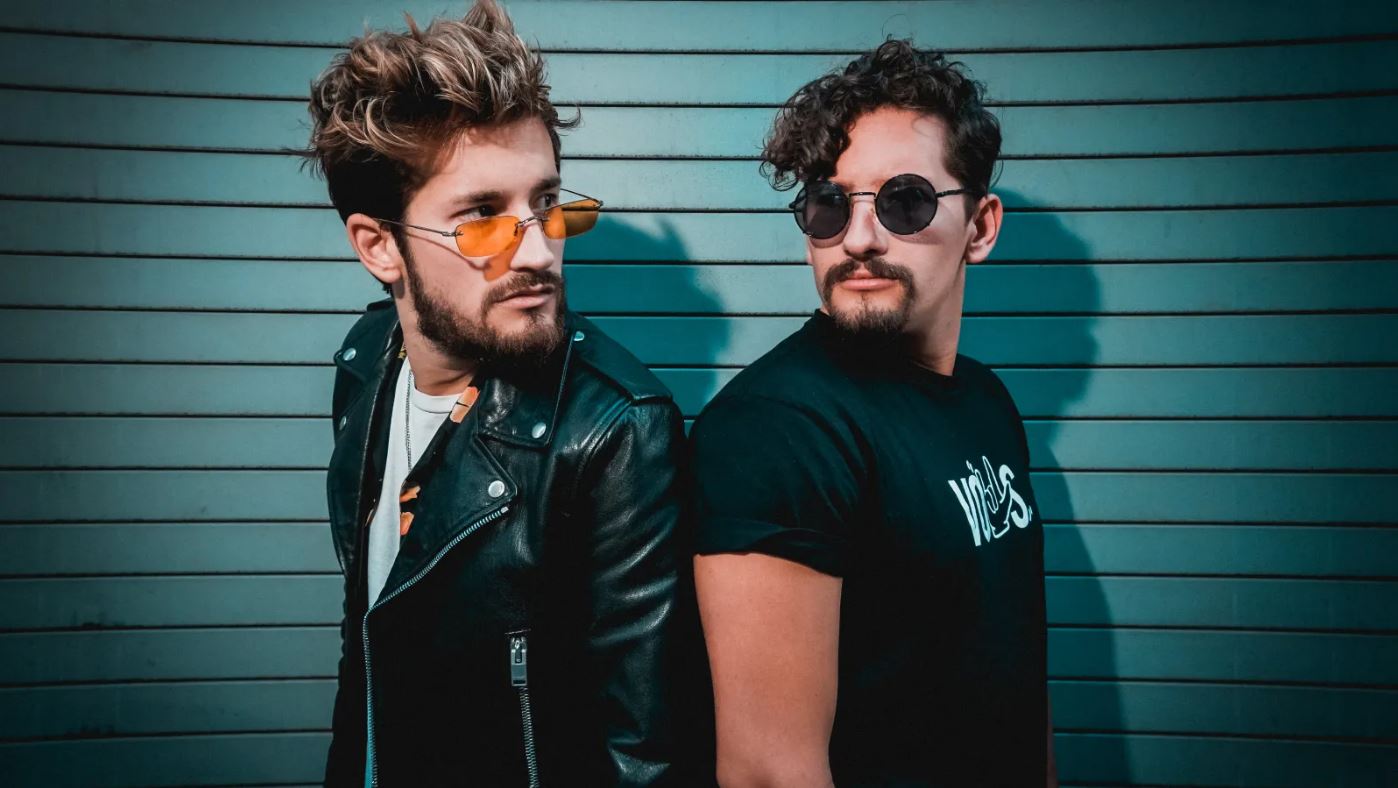 Mau y Ricky Premios Juventud 2024