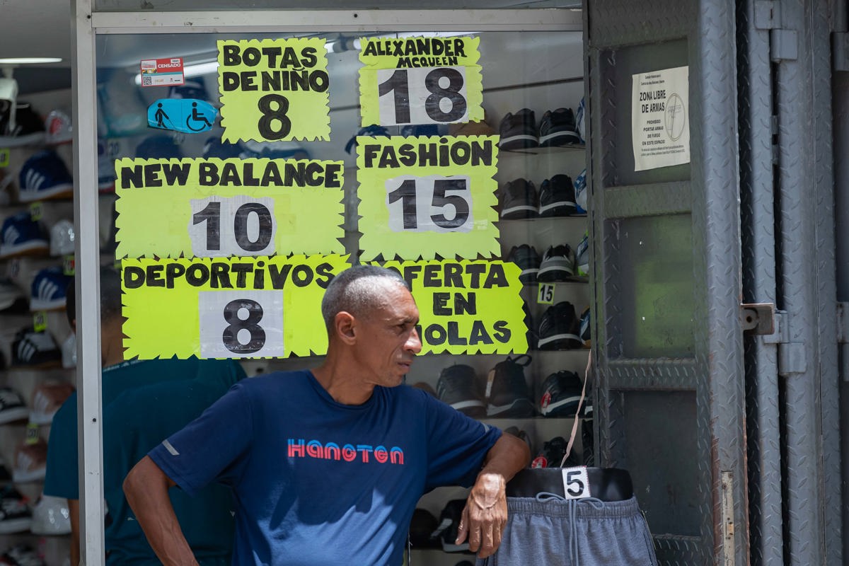 Salarios y créditos, los «sacrificados» en la política antiinflacionaria de Venezuela