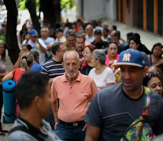 Chavismo reforzará en las presidenciales el control del simulacro electoral