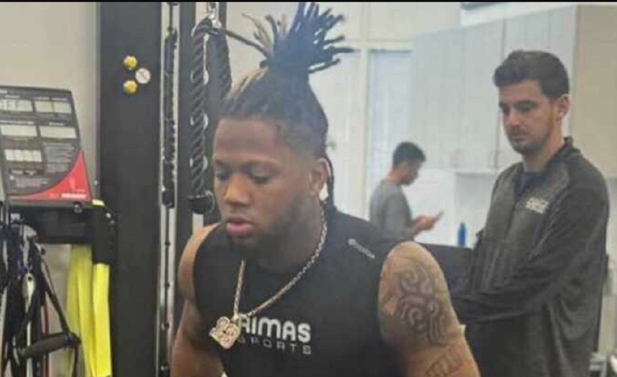 Ronald Acuña enfocado en la recuperación de su rodilla