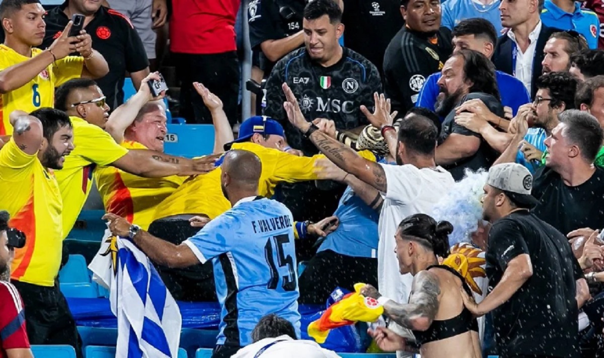 Conmebol rechaza la violencia tras pelea entre jugadores e hinchas