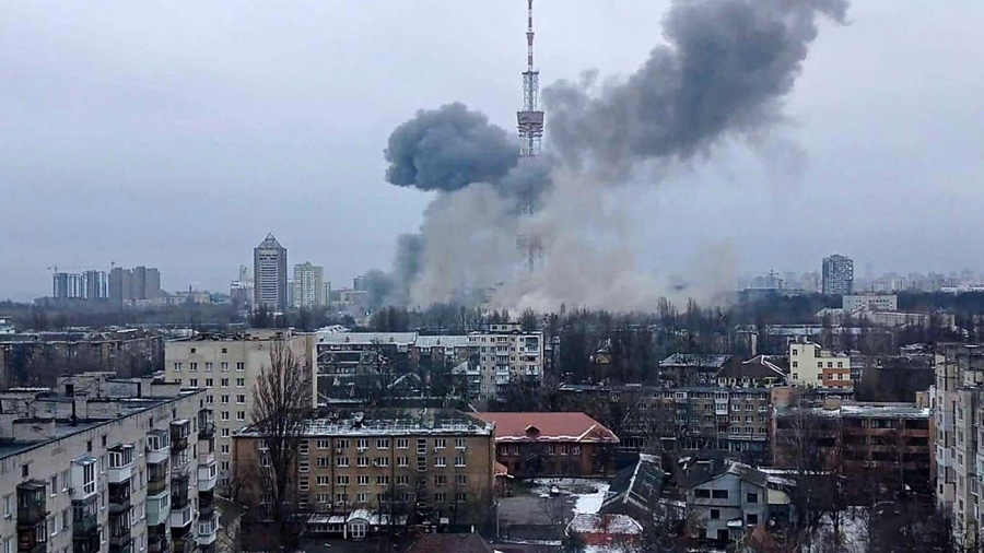 7 muertos y 11 heridos en ataque ruso contra Kyiv