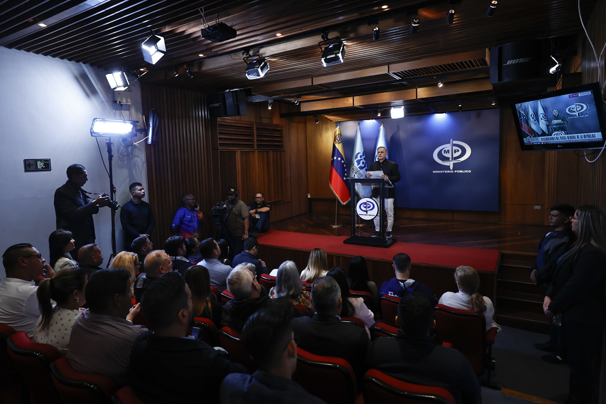 Saab acusa a María Corina Machado, Leopoldo López y Lester Toledo de estar involucrados en supuesto jaqueo al CNE