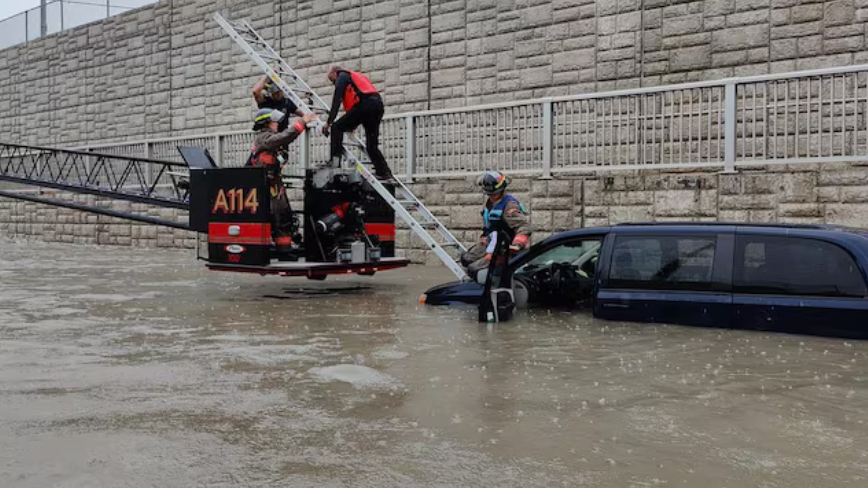 Toronto recupera la normalidad tras inundaciones y cortes eléctricos provocados por lluvias torrenciales