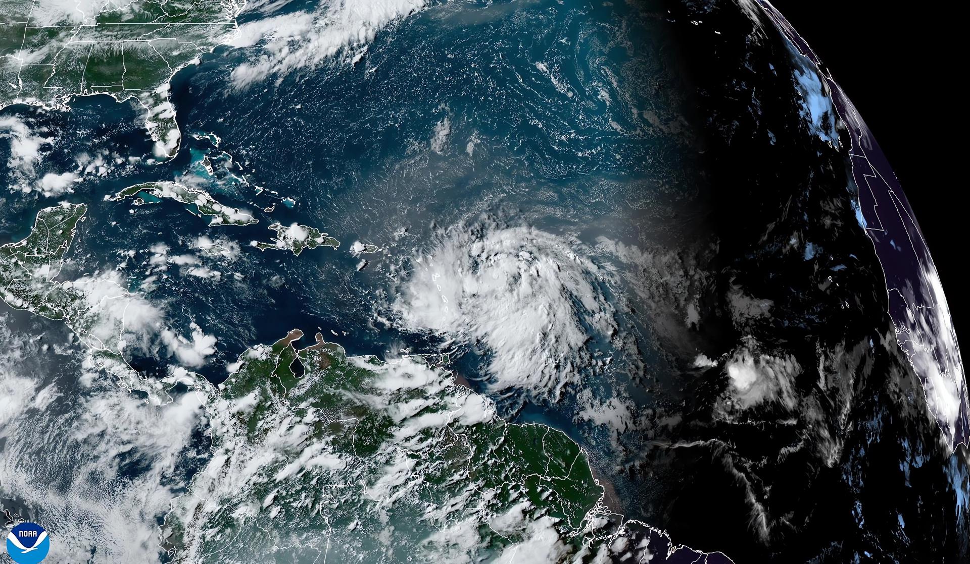 Se forma la tormenta tropical Ernesto y amenaza a Puerto Rico y las Islas Vírgenes