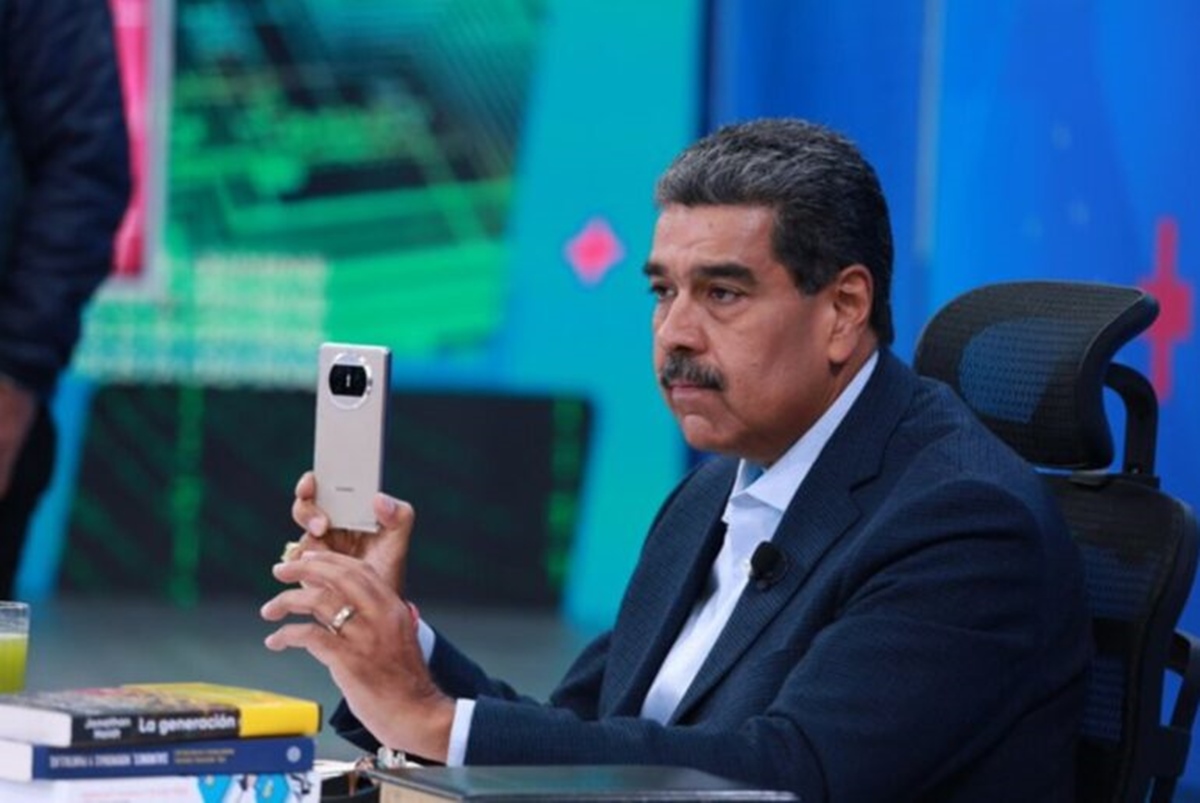 Maduro acusa a WhatsApp de «entregar la base de datos» de Venezuela a líderes opositores