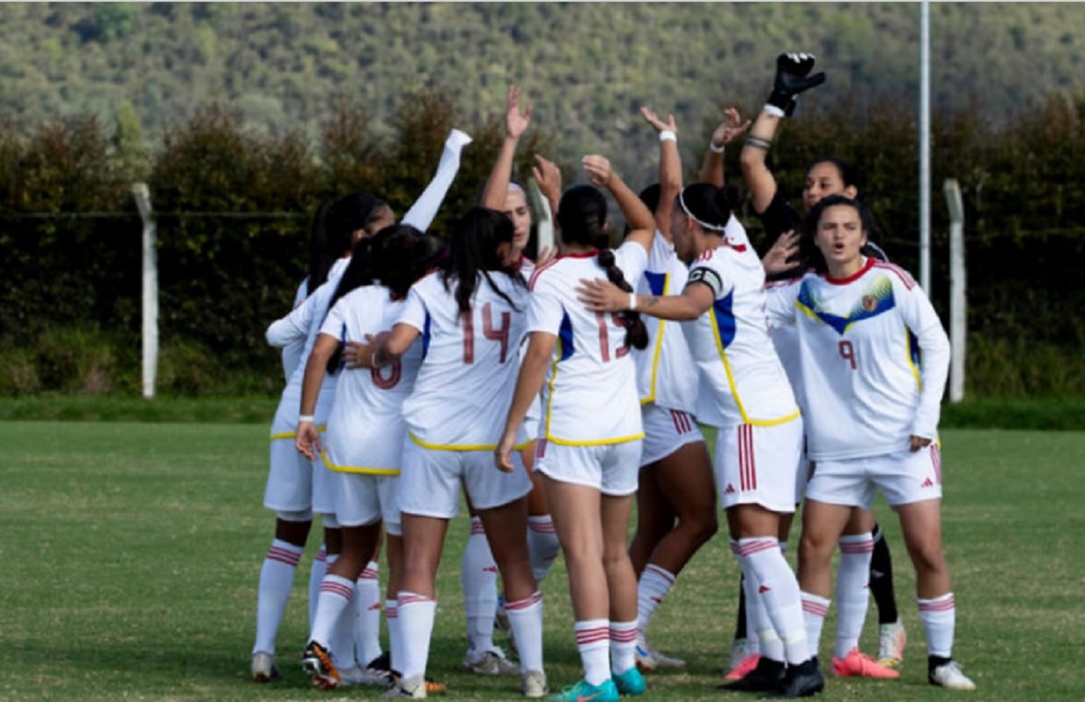 Vinotinto Femenina Sub-20