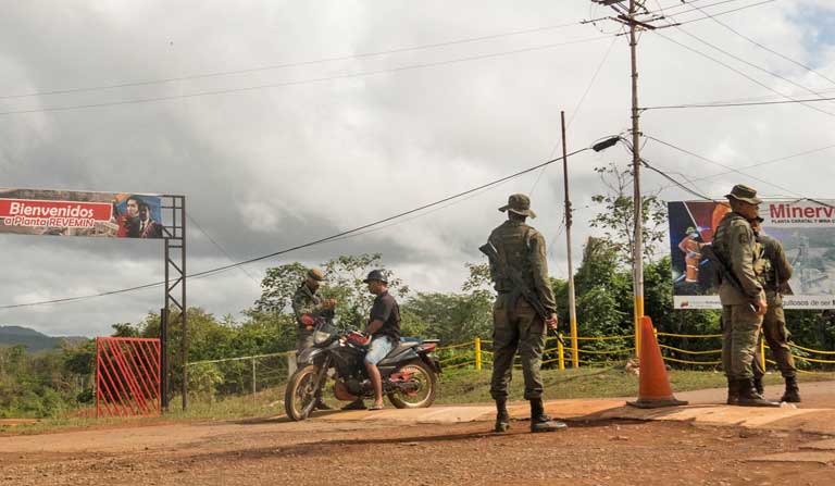 Militares en áreas indígenas en Venezuela violan DD HH de la población