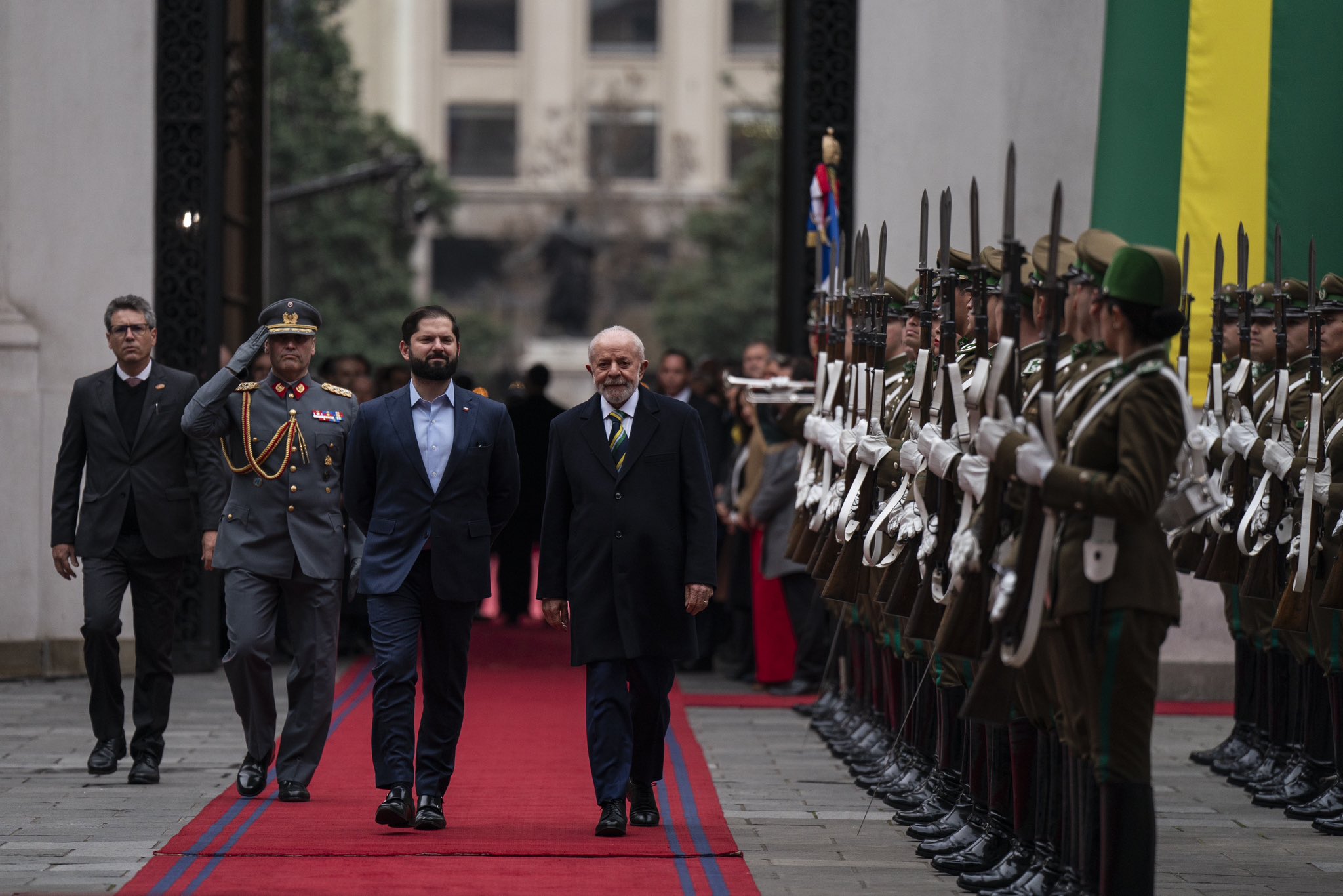 Boric recibe a Lula en el Palacio de la Moneda este lunes