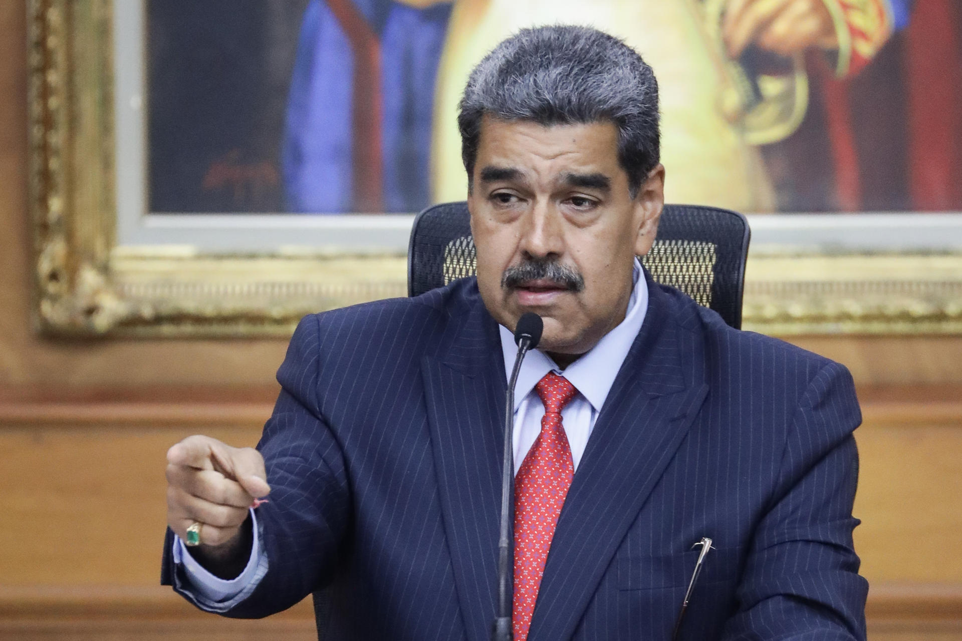 Nicolás Maduro ordena sacar de circulación la red social X durante 10 días en Venezuela