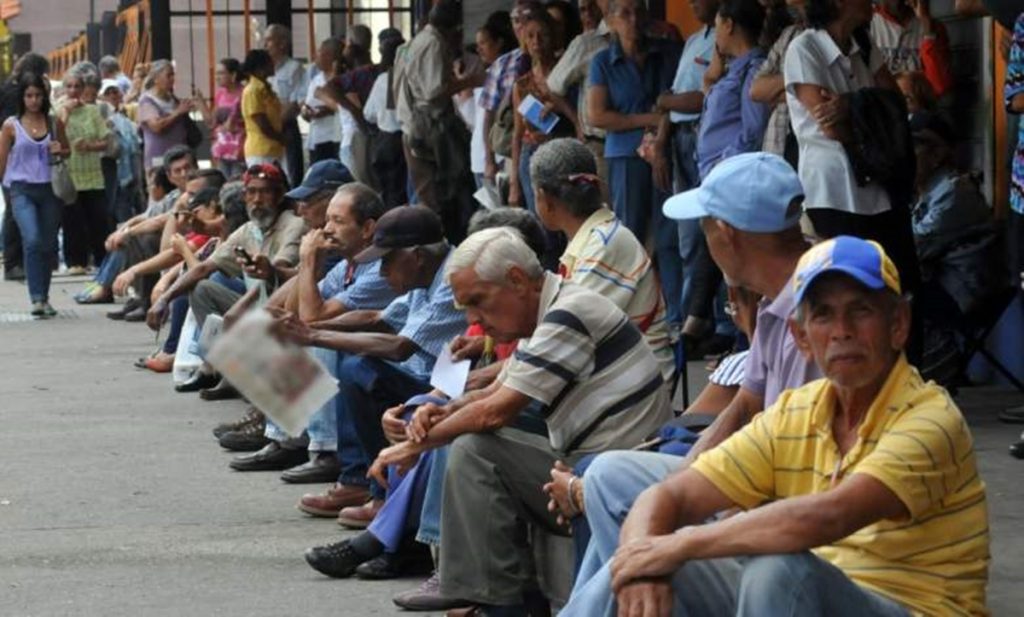 Pensionados piden a la ONU intervenir ante la situación crítica que viven