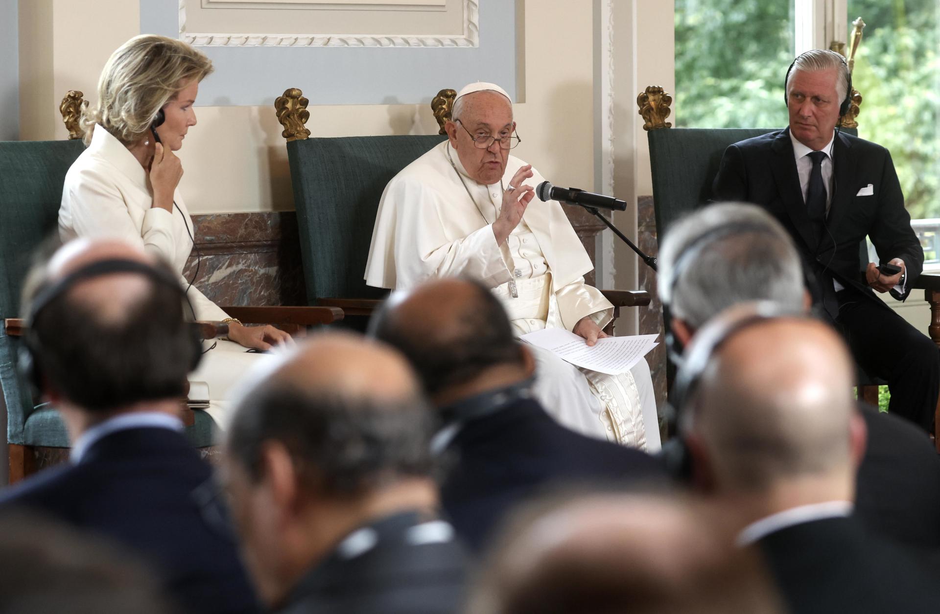 Pope Francis visits Belgium on trip to ‘the heart of Europe’