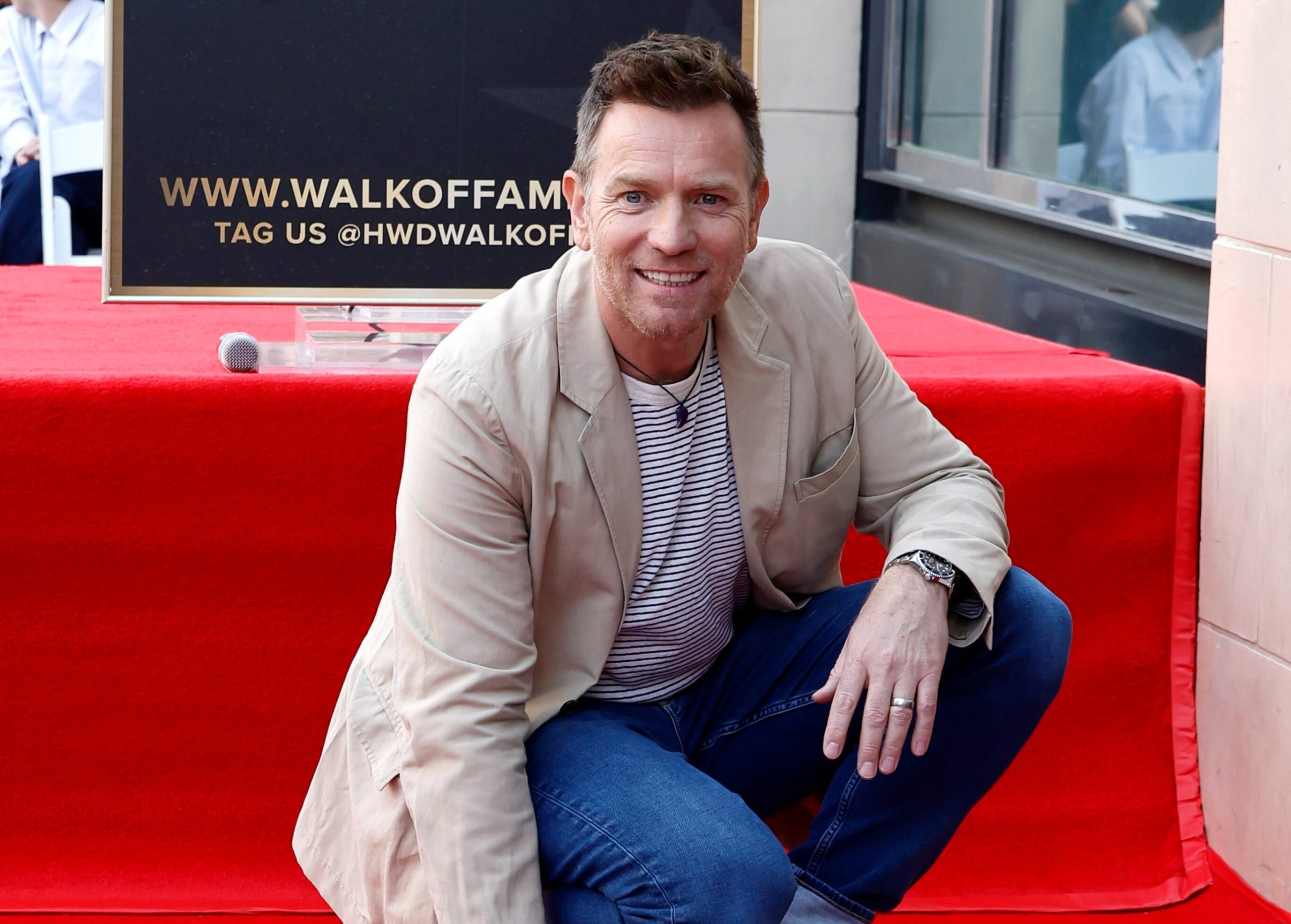 Ewan McGregor reveló su estrella en el Paseo de la Fama de Hollywood