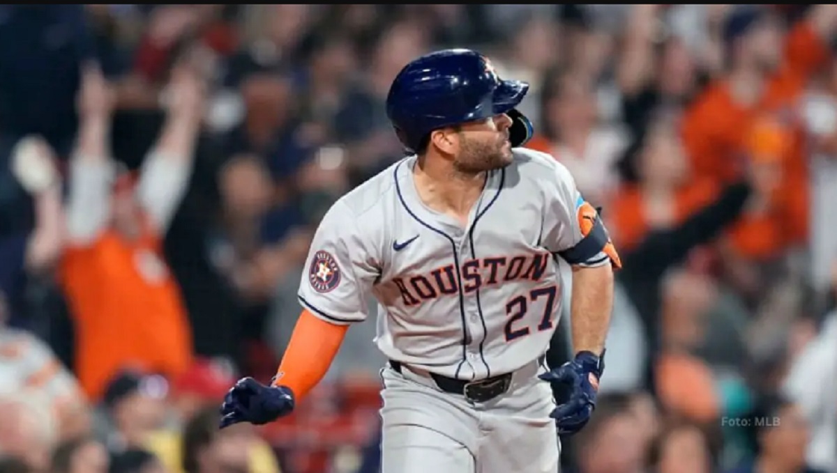 José Altuve