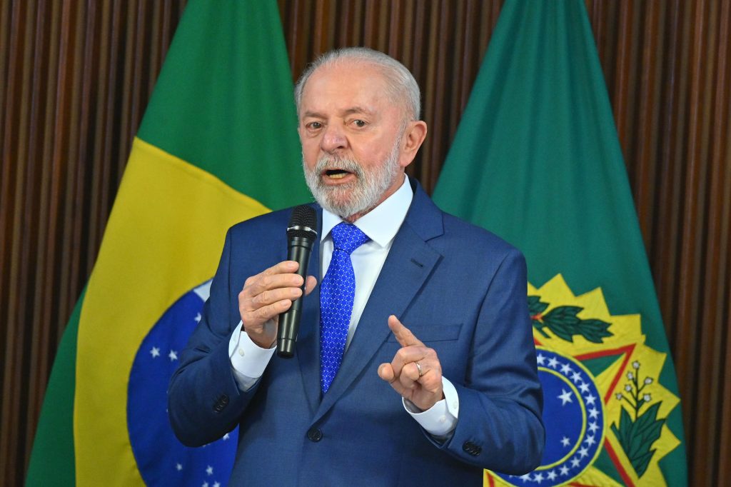 Lula da Silva viajará a México el domingo 