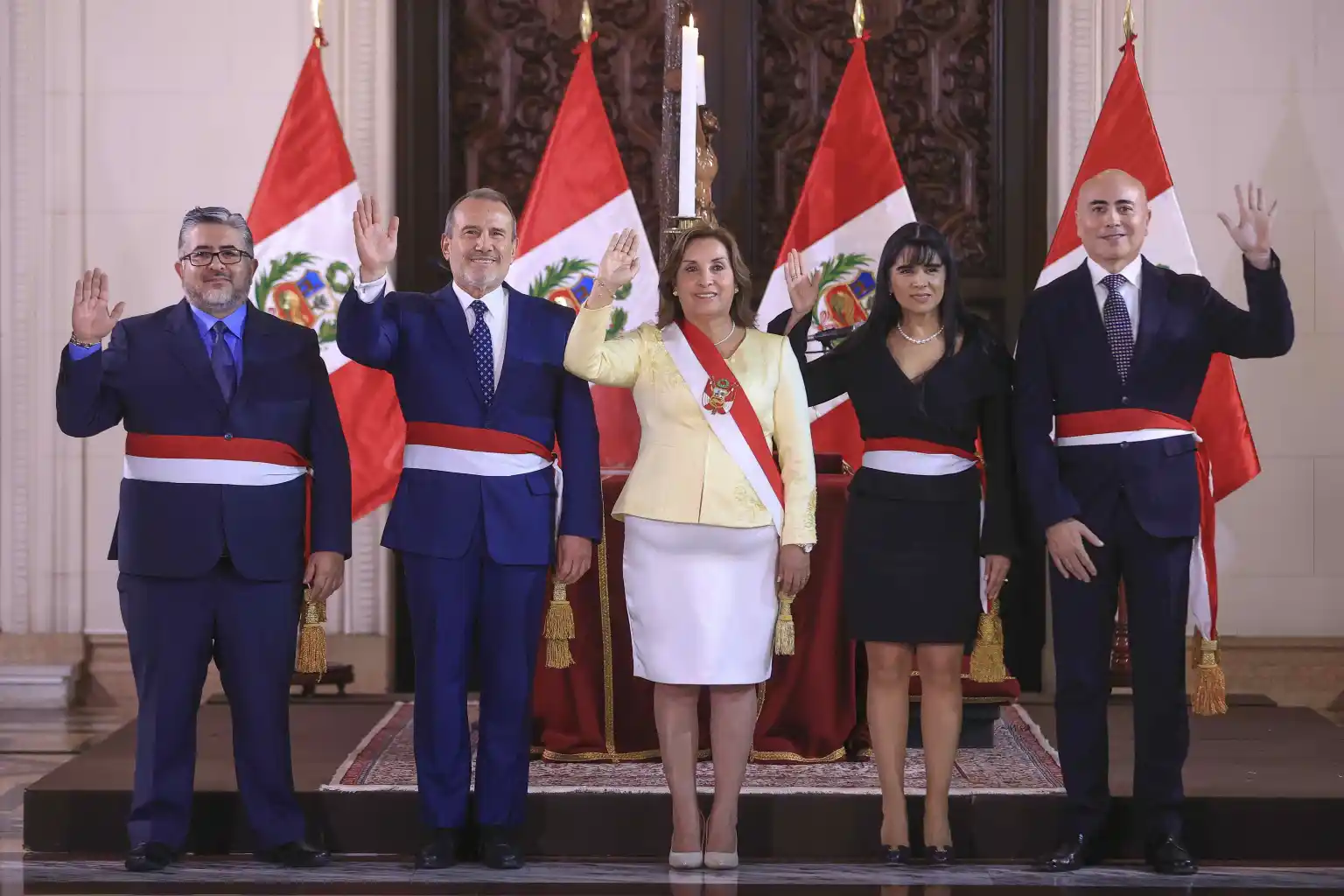 Perú tiene nuevo canciller: ¿cambiará su posición sobre Venezuela?