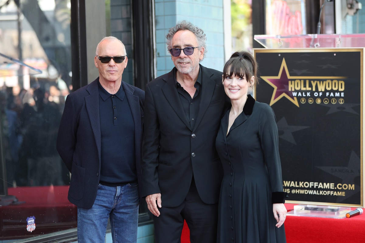 Tim Burton estrella Paseo de la Fama de Hollywood