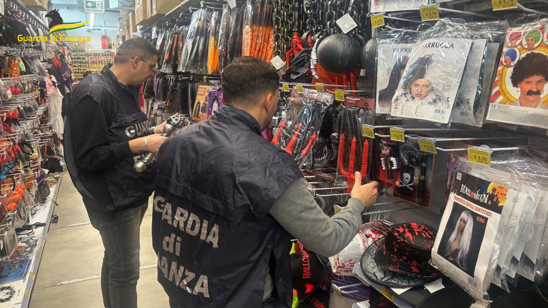 Confiscan en Italia más de medio millón de juguetes de Halloween