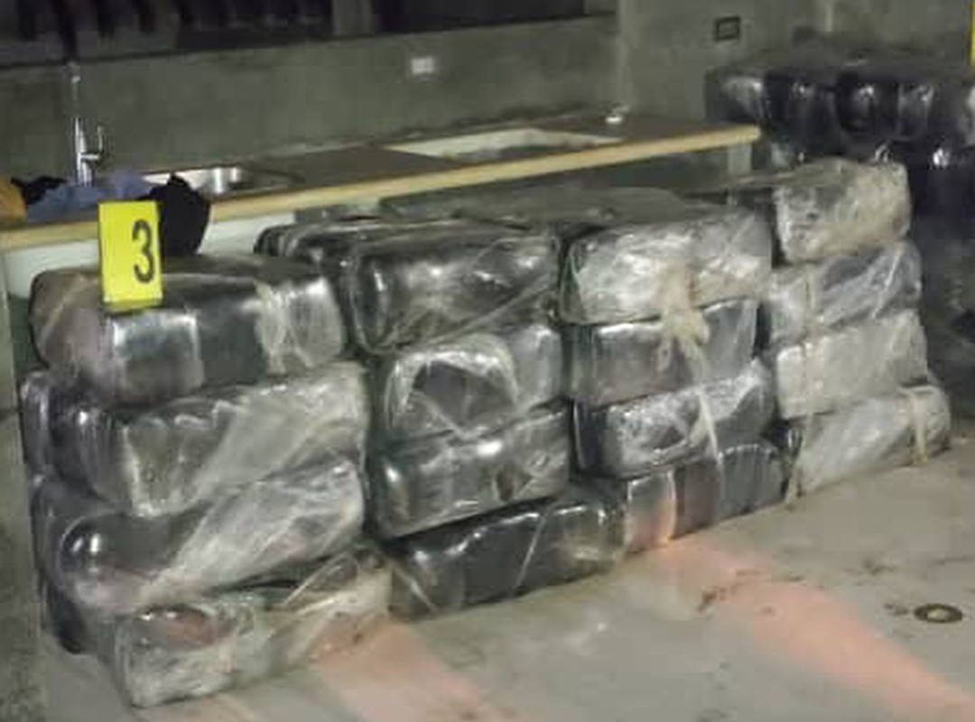 Detuvieron en Cumaná a dos colombianos con 970 kilos de drogas