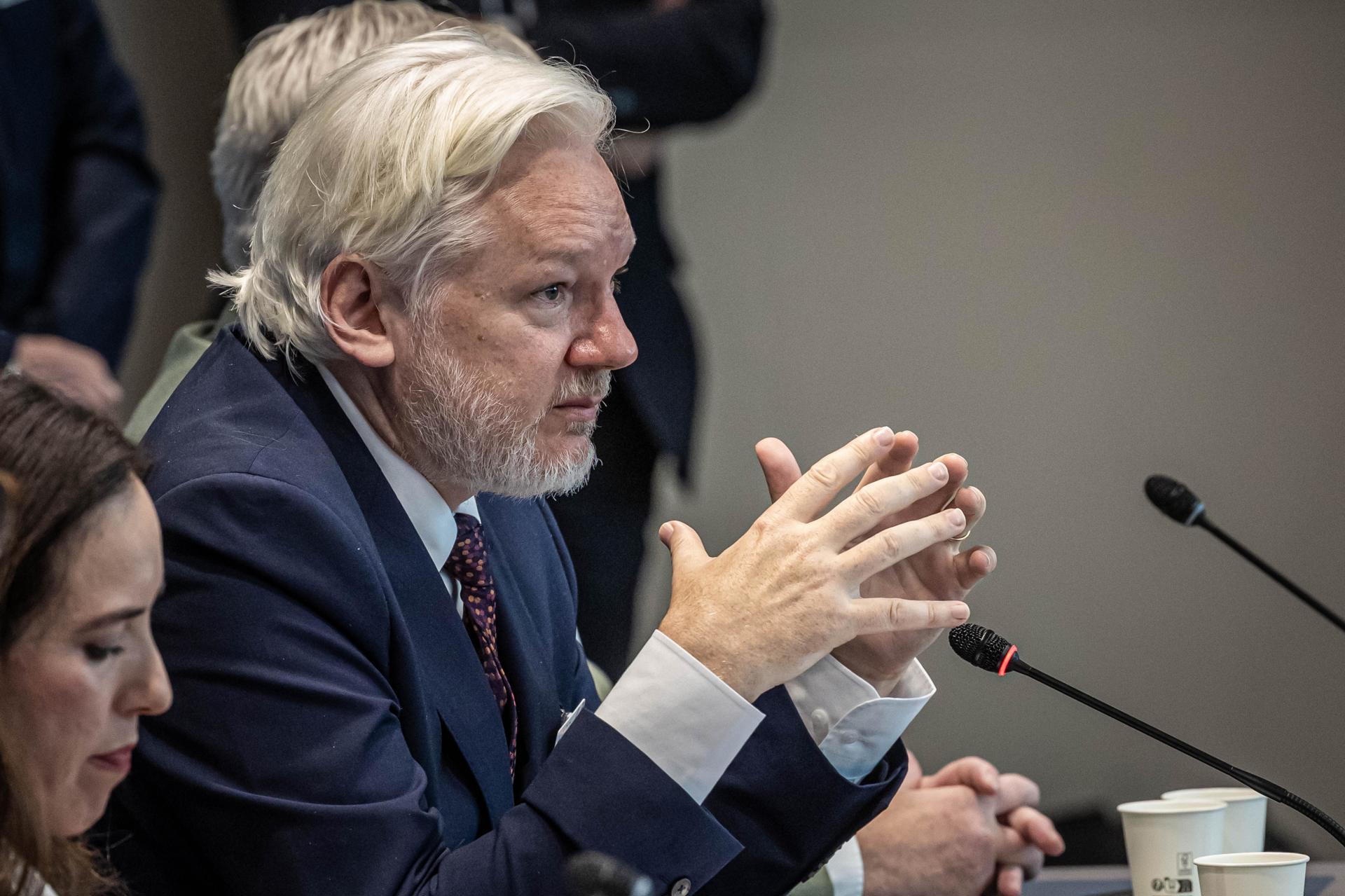 Julian Assange attends EU parliamentary hearing in Strasbourg